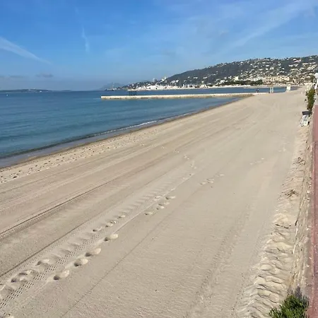 Apartment Grand 7 Minutes De La Et Climatise Sur Juan Les Pins