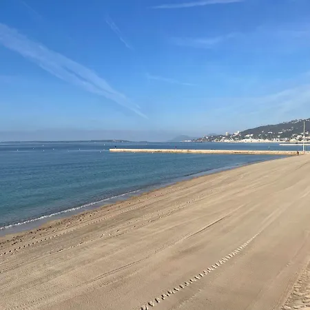 Apartment Grand 7 Minutes De La Et Climatise Sur Juan Les Pins Antibes